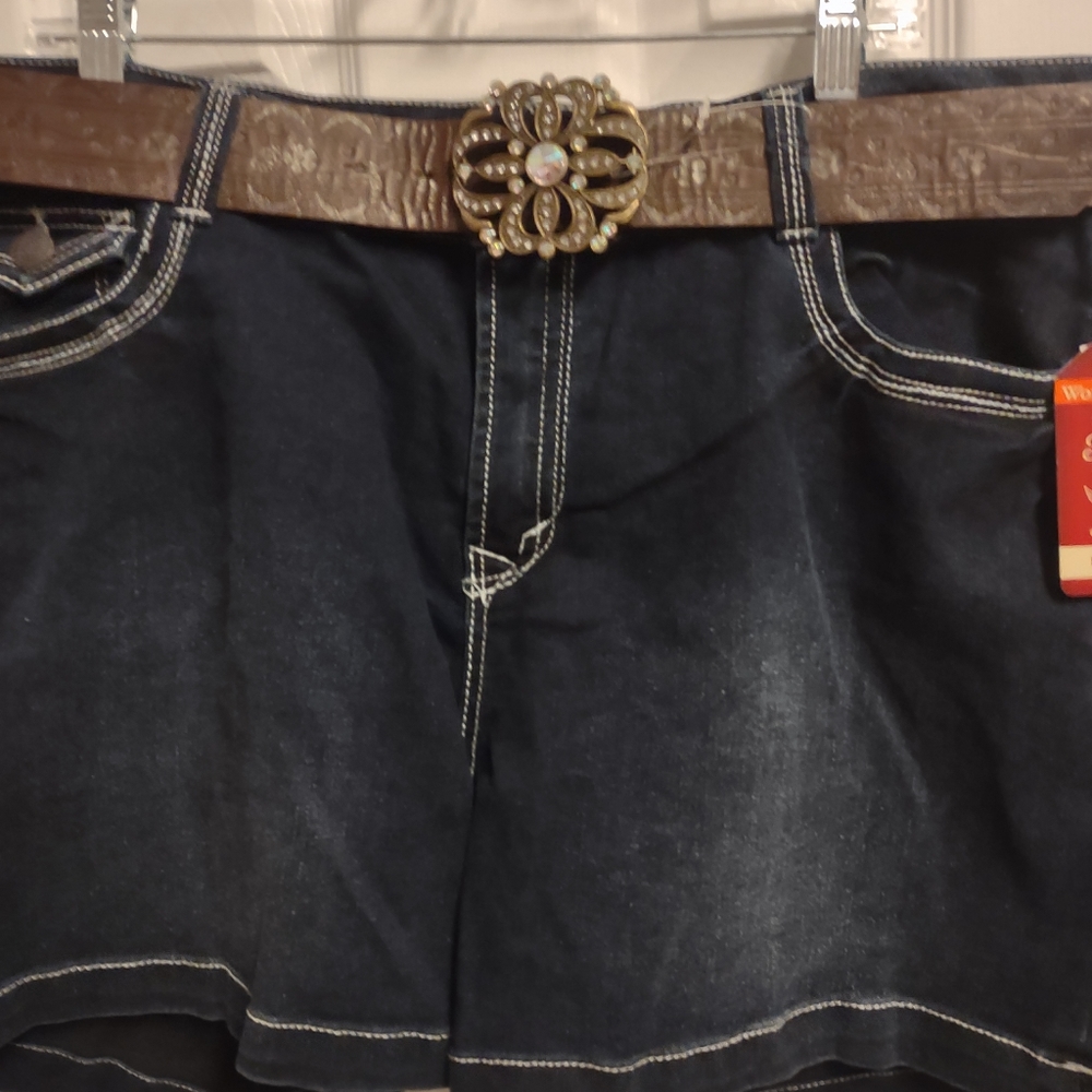 NWT Belted Demin Shorts Size 20W - Picture 6 of 7